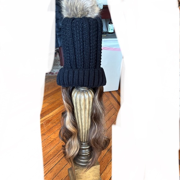 BEANIE W  Brown Wavy Hair Extension FULLY ATTACHED - Picture 10 of 15